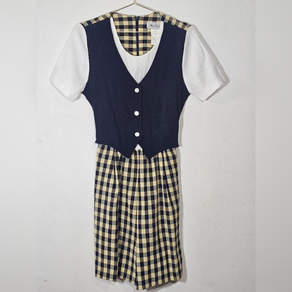 Playsuit - Picture 2 of 12